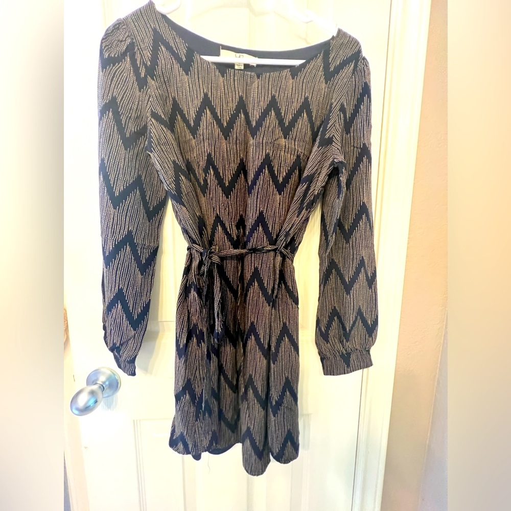 Ya Los Angeles Boho Navy & Tan Printed Tie-Waist Mini Dress - Size Small
